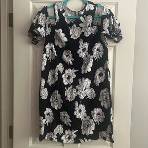 Mud Pie Cold Shoulder B&W Dress